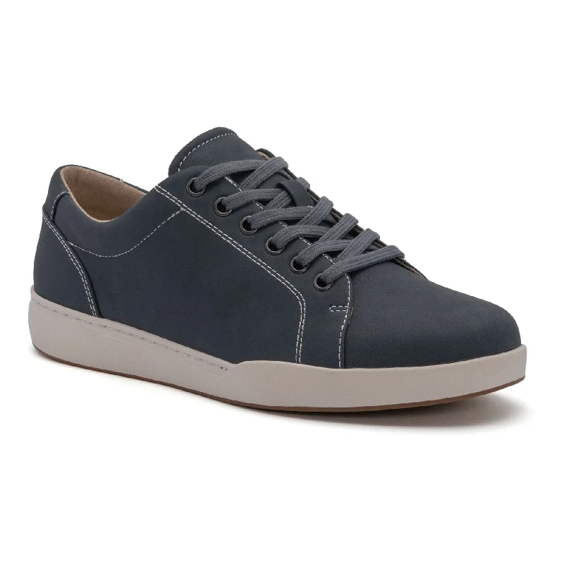 Women's casual shoes for a coffee date Encore Sneaker
