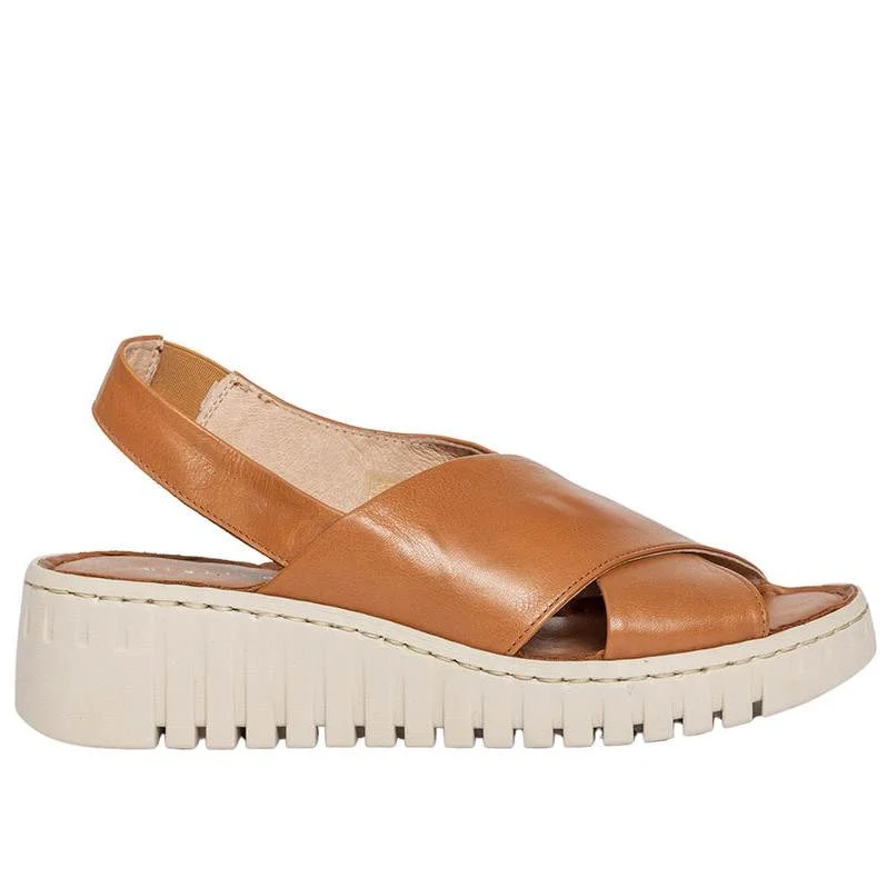 Lightweight Women's Mesh - Paneled Sandals in Yellow for BreathabilityAteliers  - Row - Tan