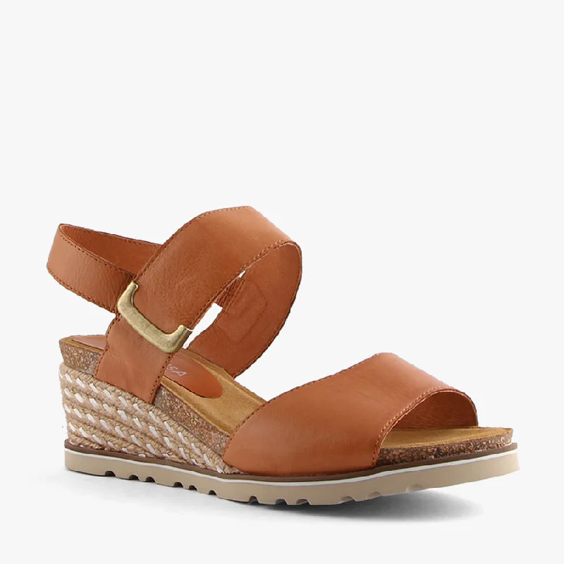 Elastic - Strap Women's Sandals with a Padded Toe in Teal for Easy On - and - OffEVITA TAN
