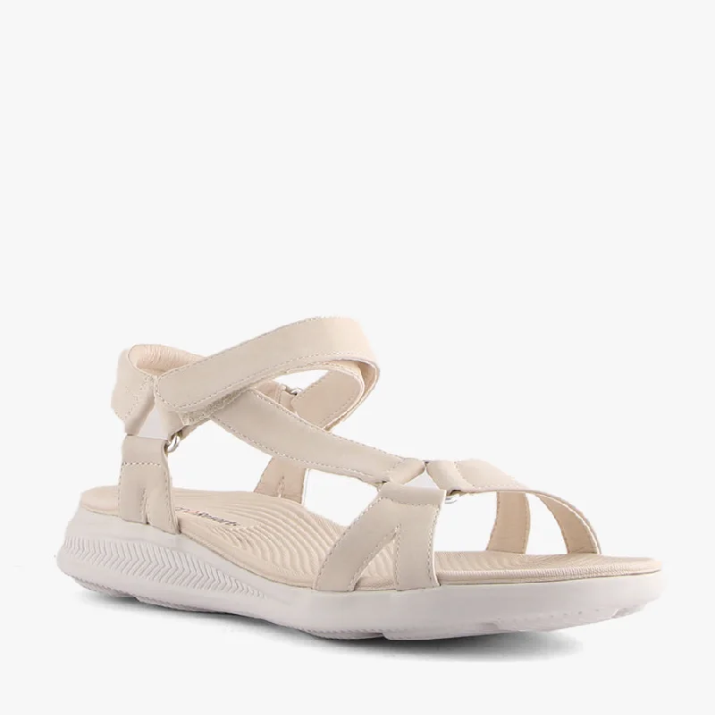 Women's Sandals with a Wedge Heel and a Tassel Detail in Orange for a Trendy LookFLOSS 2 BEIGE Women's Sandals with a Wedge Heel and a Tassel Detail in Orange for a Trendy LookFLOSS 2 BEIGE